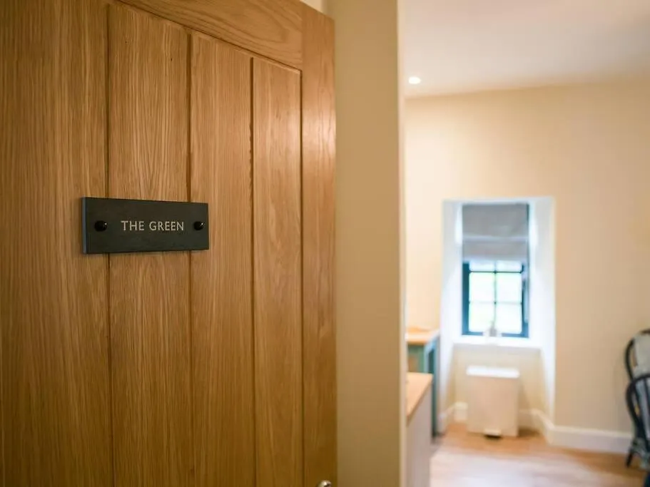 Апартаменты Stunning Edinburgh 1820S Stables Converted Studio